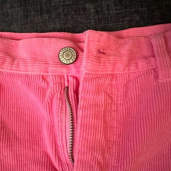 Brandy Melville Corduroy pink bubble gum mini skirt nwt - Picture 5 of 6